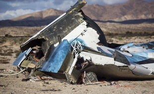 Un débris du vaisseau de Virgin Galactic