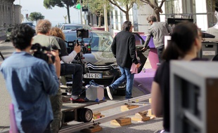 Lors d’un tournage, près du boulevard de la Croisette, à Cannes (Archives)