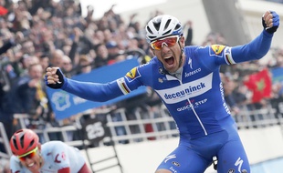 Philippe Gilbert a remporté au sprint Paris-Roubaix