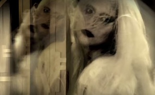 Lady Gaga dans l'un des trailers de la série «American Horror Story - Hotel»