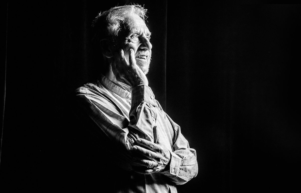 Paroles De Gilles Servat La Blanche Hermine GILLES SERVAT: "Quand j'ai appris la création de Diwan, j'ai pleuré !"