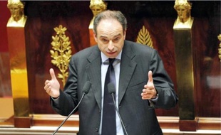 Jean-François Copé promet d'en finir avec la langue de bois dans un livre publié en 2006.