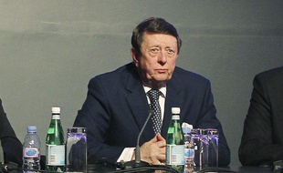 Dave Richards, vice-président de la Football Association, et président de la premier League, le 14 mars 2012, à Doha.