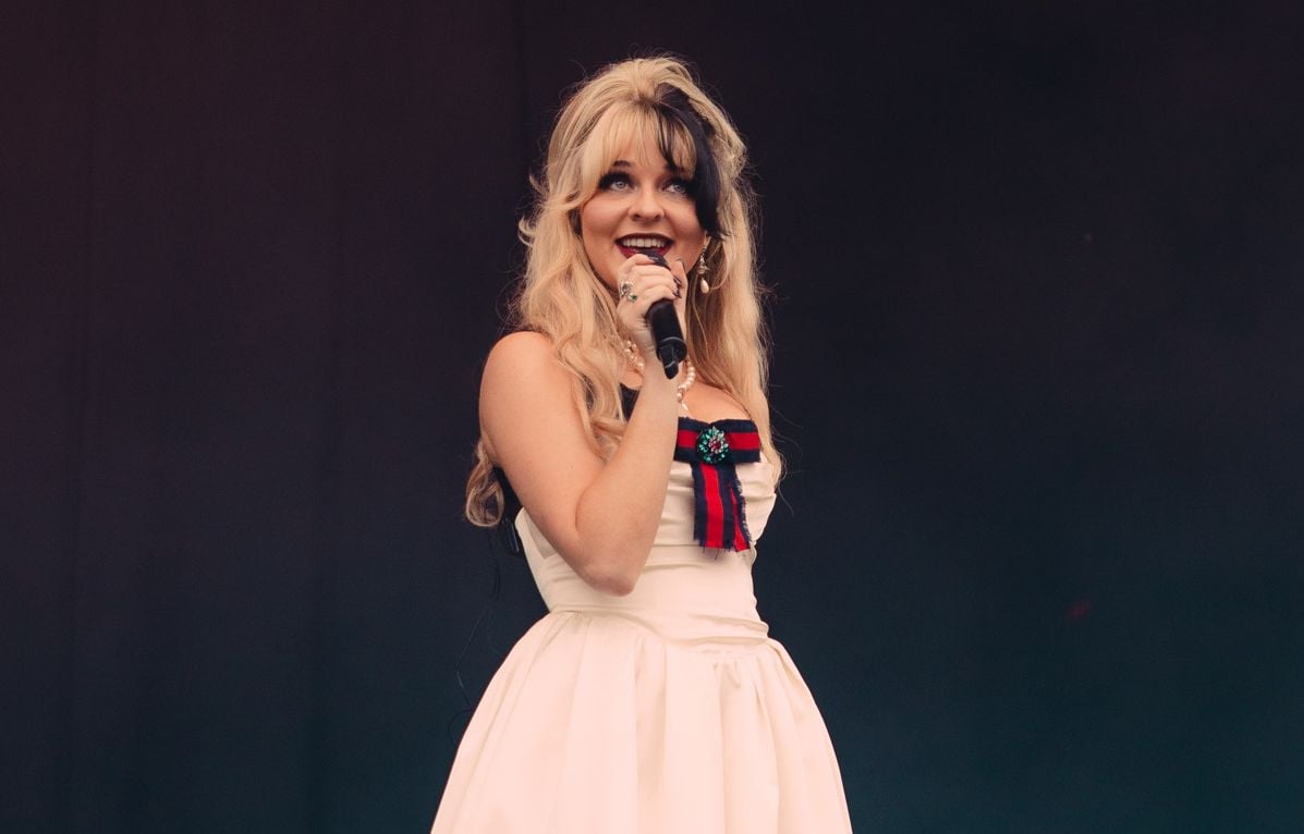 Rock en Seine : Qui est Luvcat, l'envoûtante chanteuse qui a ouvert le festival ?