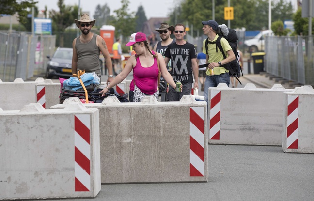 Pays-Bas: Une camionnette renverse des piétons, faisant un mort et trois blessés graves