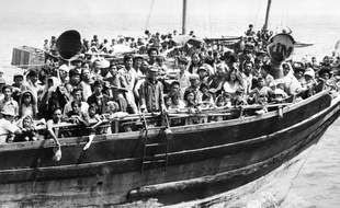 Un bateau de réfugués vietnamiens en juin 1979.
