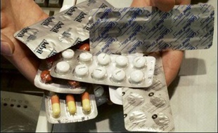 Les remboursements de médicaments ont atteint 20,3 milliards d'euros en 2006, ce qui représente une progression en "net ralentissement" en dépit du coût élevé des nouvelles molécules mises sur le marché et de la part croissante des traitements pris en charge à 100%.