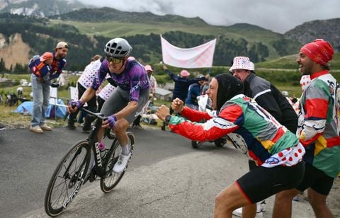 « Masterclass » de Ben O’Connor au col de la Loze… Pogacar fait encore mal à Vingegaard...