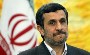 Le président iranien Mahmoud Ahmadinejad a quitté dimanche matin Téhéran pour une tournée de cinq jours dans quatre pays d'Amérique latine (Venezuela, Nicaragua, Cuba et Equateur), afin de renforcer les liens entre l'Iran et ces pays, au grand dam des Etats-Unis.