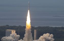 Ariane 6 décolle avec succès en emportant un satellite météorologique