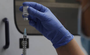 15.000 personnes ont participé à l'essai clinique de phase 3 du vaccin contre le Covid-19 de Novavax.