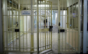 Un couloir de la prison de Fresnes (image d'illustration).