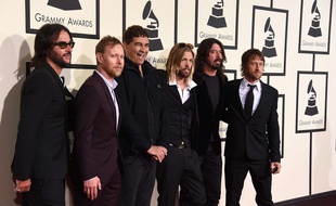 Le groupe Foo Fighters aux Grammy Awards le 15 février 2016
