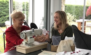 Margaux et sa grand-mère Martine, fondatrices de Benenota.