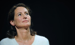 Ségolène Royal, lors de l'assemblée générale de Désirs d'avenir, le 28 mars 2009 au théâtre Dejazet, à Paris.