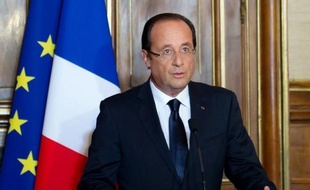 Le président François Hollande a confirmé samedi soir que le retrait des "troupes combattantes" françaises débutera en juillet et s'achèvera fin 2012.