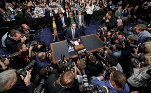 Le patron de Facebook Mark Zuckerberg, lors de son audition au Congrès américain, le 11 avril 2018.
