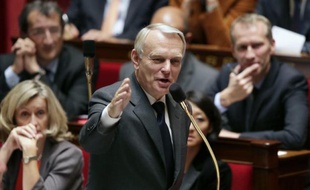 Jean-Marc Ayrault lance mardi après-midi par une déclaration à l'Assemblée nationale une délicate séquence parlementaire sur la ratification et la mise en oeuvre du traité budgétaire européen, qui créent des turbulences au sein de la majorité.