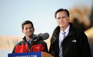 Pour en finir avec l'image du financier millionnaire, impitoyable et guindé, Mitt Romney ressort désormais régulièrement, lors de ses discours, des anecdotes émouvantes tirées de son passé, jusque-là resté dans l'ombre pendant la campagne présidentielle.