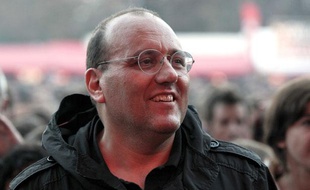 Julien Dray près de Paris, le 27 août 2011.