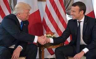 Rencontre entre Emmanuel Macron et Donald Trump à Bruxelles, le 25 mai 2015.