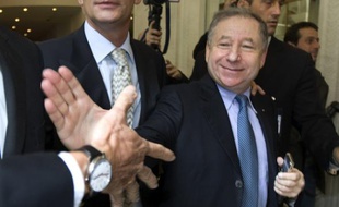 Jean Todt peu après son élection à la tête de la FIA, le 23 octobre 2009