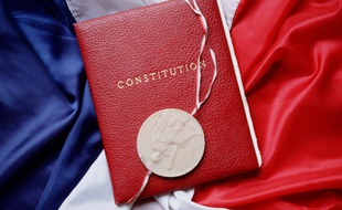 La Constitution française (illustration).