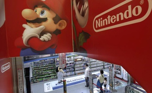 Une publicité de Nintendo dans un magasin d'électronique à Tokyo, le 7 mai 2014.