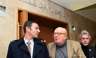 Jean-Marie Le Pen durant un procès