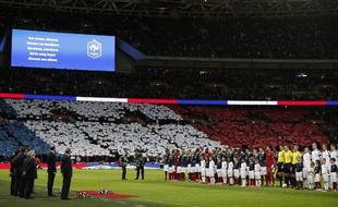 Le stade de Wembley aux couleurs de la France, le 17 novembre 17 à Londres.