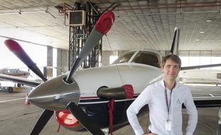 Aéroport d'Enthzeim, le 14 septembre 2015 - Jean Gay, le fondateur de la compagnie d'aviation privée Altijet.