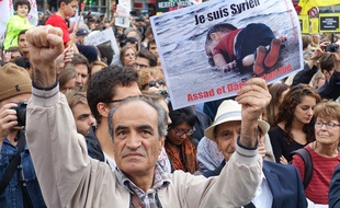 Plusieurs milliers de personnes rassemblées à Paris en soutien aux réfugiés le samedi 5 septembre 2015.