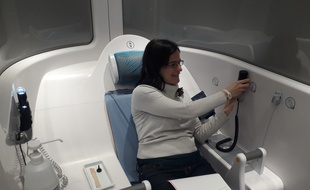 On a testé la Consult station, innovation imaginée par H4D pour proposer dans les entreprises et les déserts médicaux des téléconsultations médicales.