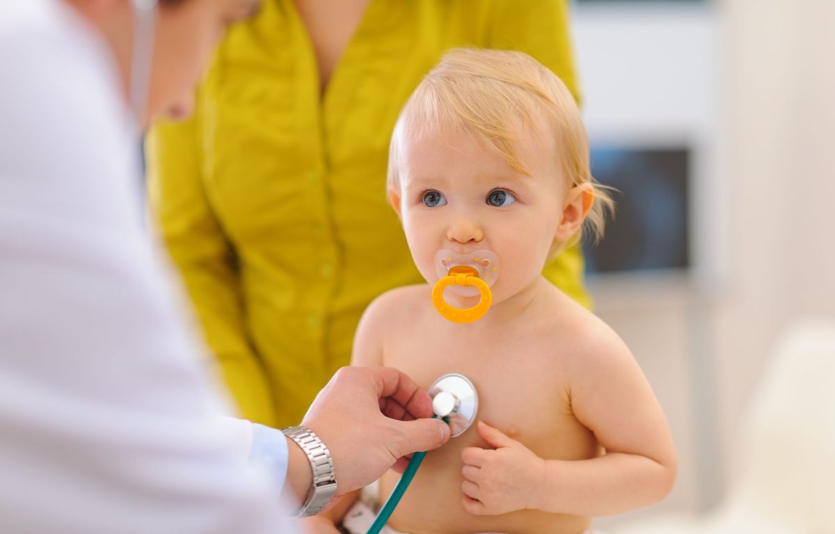 La France prescrit trop d'antibiotiques aux enfants, alerte Santé publique France