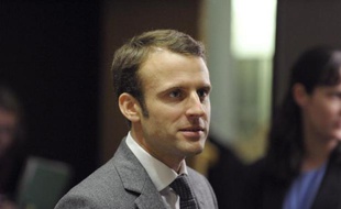 Le ministre de l'Economie Emmanuel Macron le 16 décembre 2014 à l'Assemblée nationale à Paris