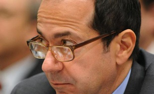 John Paulson, président de Paulson & Co. le 13 novembre 2008 à Washington, a touché 2,3 milliards de dollars en 2013