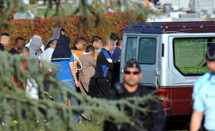 Inhumation de Mohamed Merah le 29 mars 2012 au cimetière de Cornebarrieu, en banlieue toulousaine