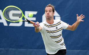 Avec son forfait, Richard Gasquet imite Federer même si cela reste en dehors du court.