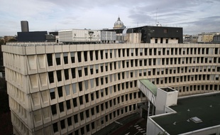 Hôpital du Val de Grâce, à Paris.