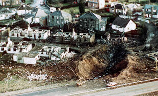 La ville de Lockerbie en 1988 après l'attentat contre l'avion de la Pan Am.
