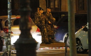 Des militaires dans Paris après les attentats meurtriers du 13 novembre