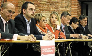 Le PS a respecté la parité, avec 5 femmes et 5 hommes sur la ligne de départ.