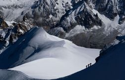 Deux alpinistes français se tuent dans le massif du Mont-Blanc