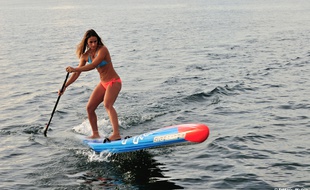 Olivia Piana en Stand Up Paddle