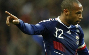 L'attaquant de l'équipe de France, Thierry Henry, lors du match face à l'Irlande au Stade de France, le 18 novembre 2009.