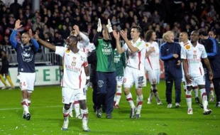 Invaincu depuis huit matches et impressionnant en défense, le promu Brest, étonnant leader de la Ligue 1 après son succès samedi face à Saint-Etienne (2-0), n'oublie pas l'objectif du maintien en Ligue 1 mais entend profiter de ce moment "magique".