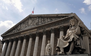 La statue de Jean-Baptiste Colbert va-t-elle rester en place ?
