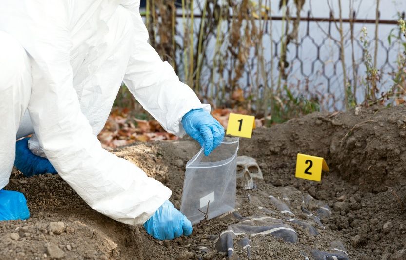 L'archéologie forensique, nouvelle arme dans les enquêtes criminelles pour rechercher des corps