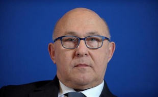 Le ministre des Finances Michel Sapin le 1er avril 2015 à Paris