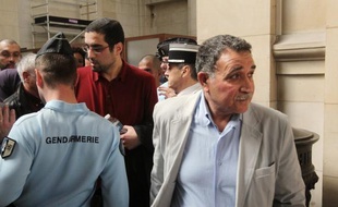 Le parquet a requis vendredi six ans de prison ferme à l'encontre du physicien franco-algérien Adlène Hicheur, soupçonné d'avoir envisagé des attentats en France et en détention provisoire depuis deux ans et demi.